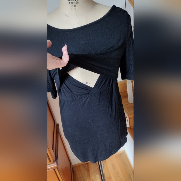 Nursing/breastfeeding top - Picture 4 of 4